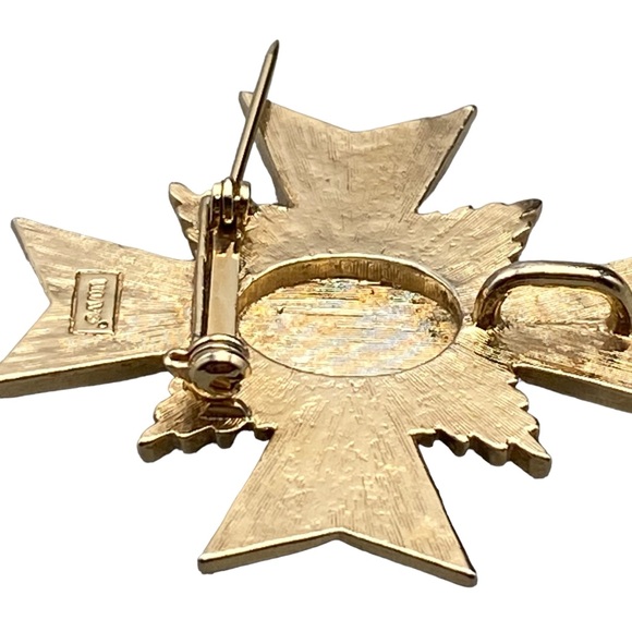 VTG 1983 Avon Allegro Maltese Cross Pendant/Brooch Topaz Color Oval Rhinestone - Picture 9 of 11